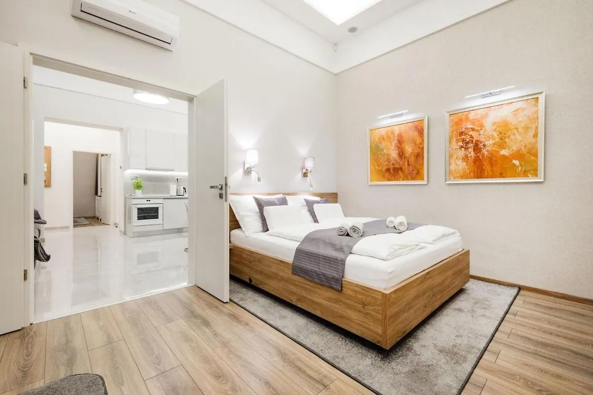 Downtown Deluxe Apartment Βουδαπέστη